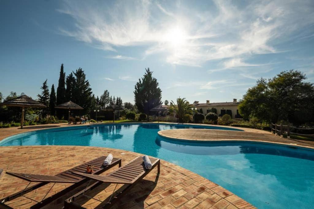 Country Chic Duplex In Algarve Apartman Pêra Kültér fotó